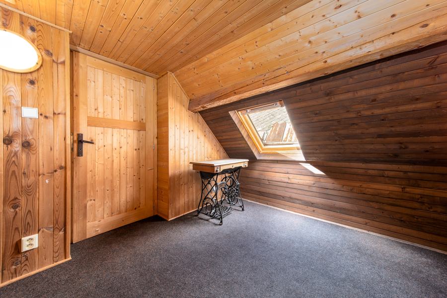 Pokoj v podkroví, chalupa Černý Důl, Krkonoše